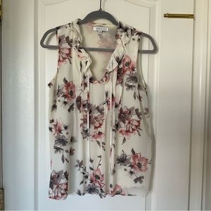 Rose & Olive floral blouse women’s size medium